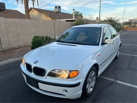 2002 BMW 3 Series 325i Sedan