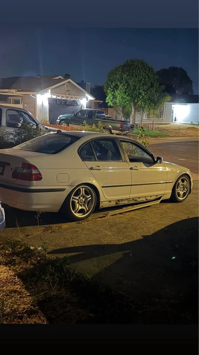 2002 BMW E46 3 Series - Image 3 of 5