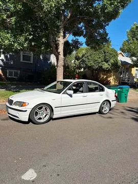 2002 BMW 3 Series 325i Sedan