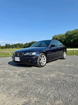 2002 BMW 3 Series 325i Sedan 4D