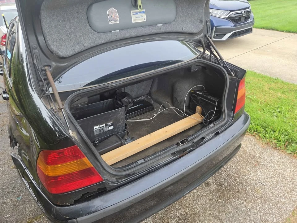 2002 BMW E46 3 Series - Image 8 of 9