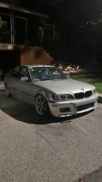 2002 BMW 3 Series 325i Sedan 4D