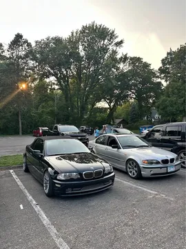 2002 BMW 3 Series 325i Sedan 4D