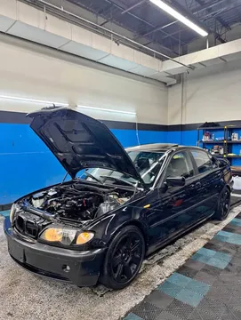 2002 BMW 3 Series 325i Sedan 4D