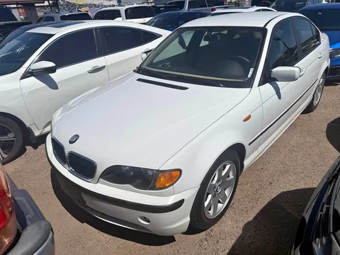 2002 BMW 3 Series 325i Sedan 4D