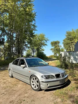 2002 BMW 3 Series 325i Sedan 4D