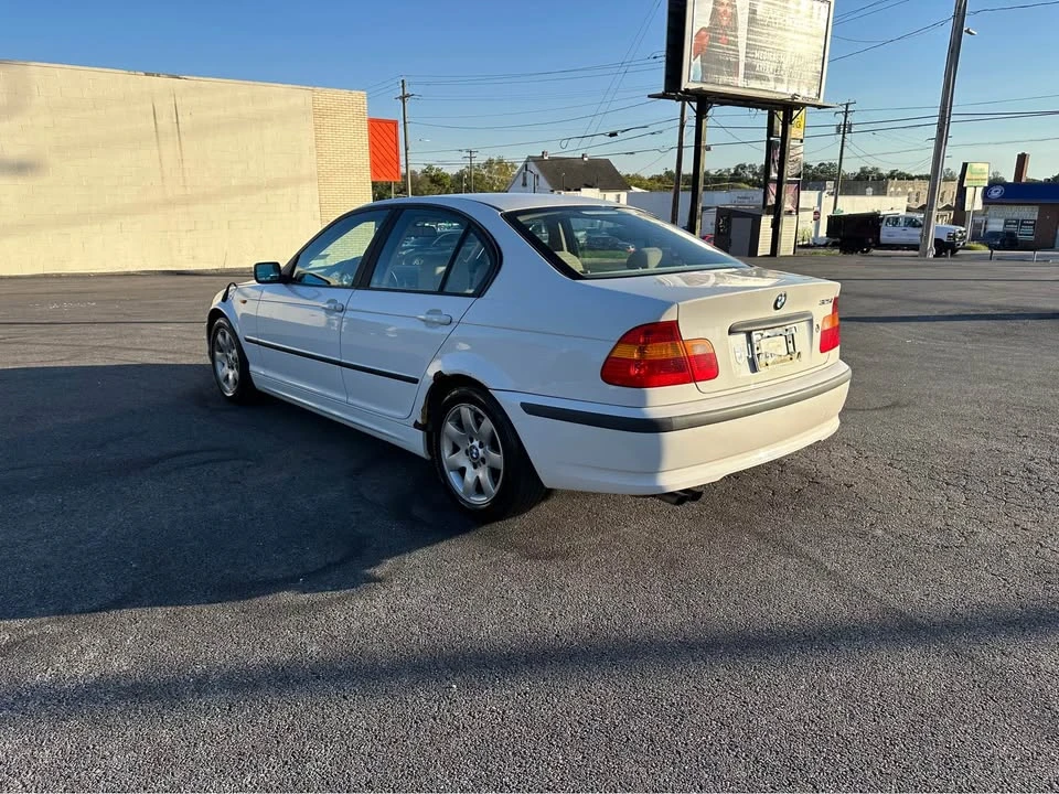 2002 BMW E46 3 Series - Image 3 of 11