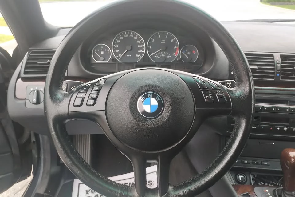 2002 BMW E46 330i & 330Ci - Image 4 of 6