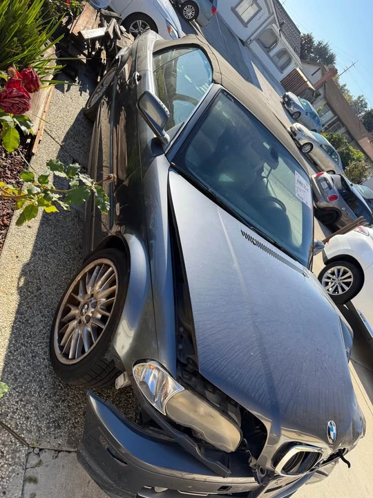 2002 BMW E46 330i & 330Ci - Image 2 of 12