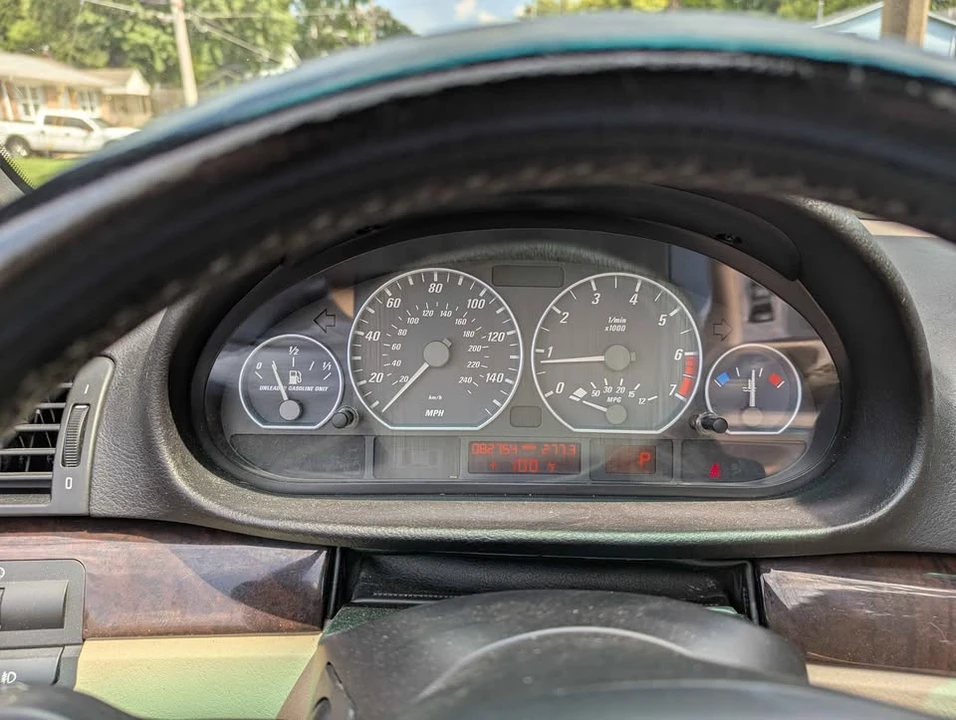 2002 BMW E46 330i & 330Ci - Image 7 of 10