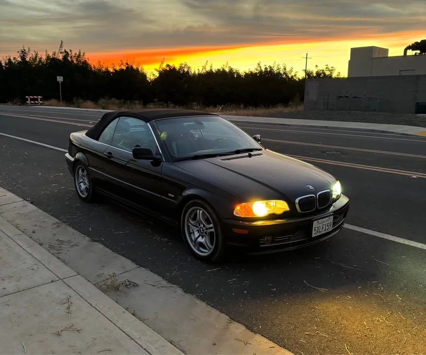 2002 BMW E46 330i & 330Ci - Image 10 of 16