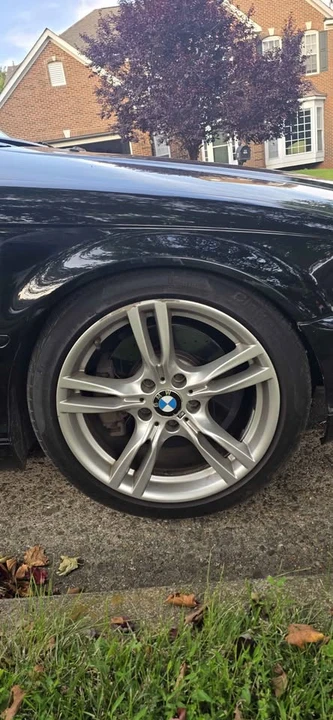 2002 BMW E46 330i & 330Ci - Image 9 of 12