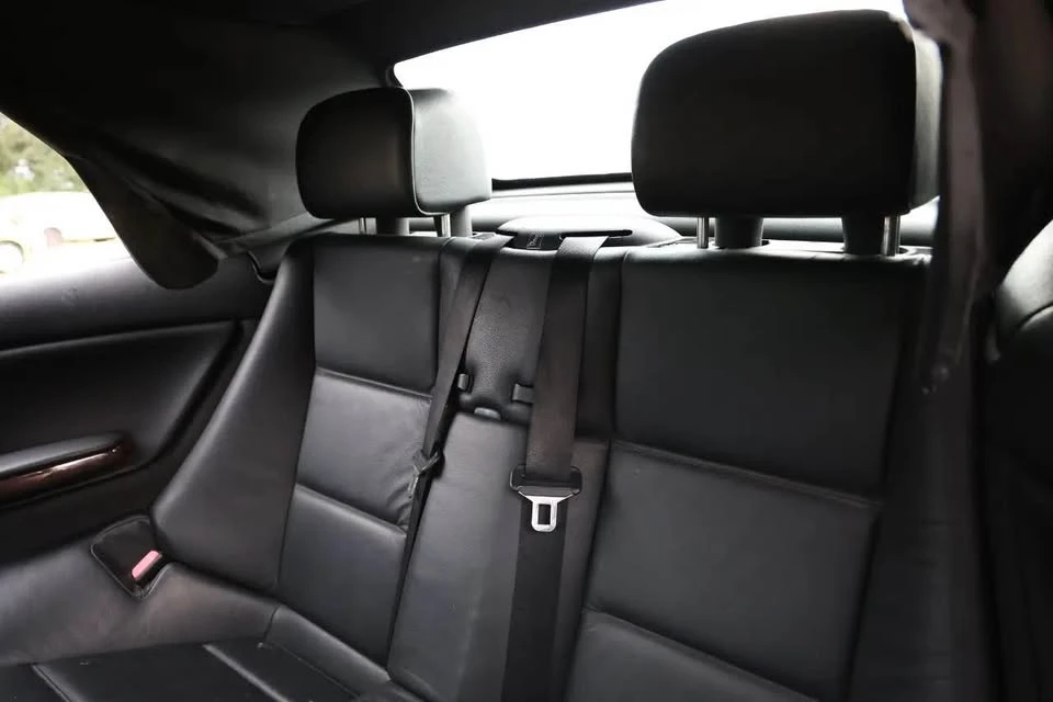 2002 BMW E46 330i & 330Ci - Image 11 of 17