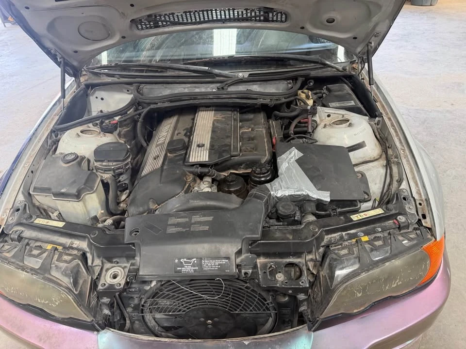 2002 BMW E46 330i & 330Ci - Image 2 of 12