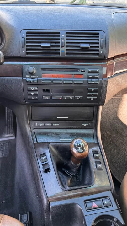 2002 BMW E46 330i & 330Ci - Image 18 of 19