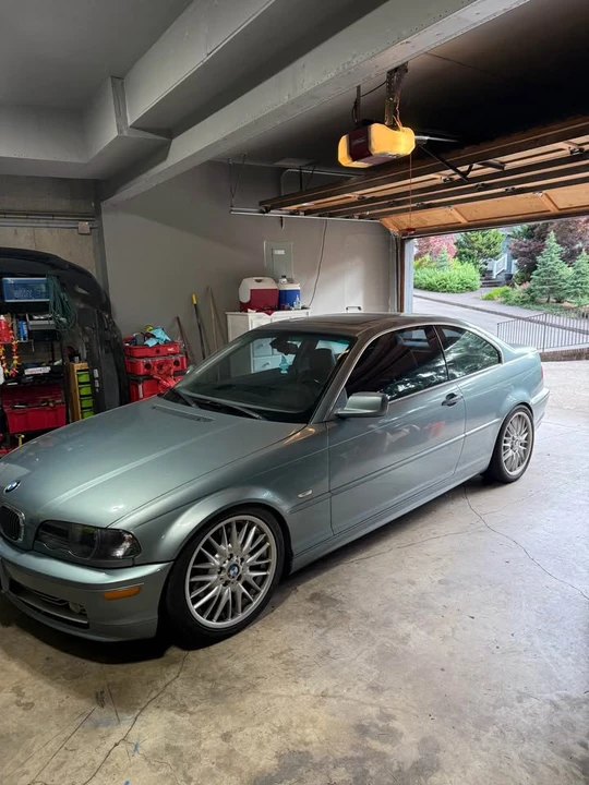 2002 BMW E46 330i & 330Ci - Image 2 of 9