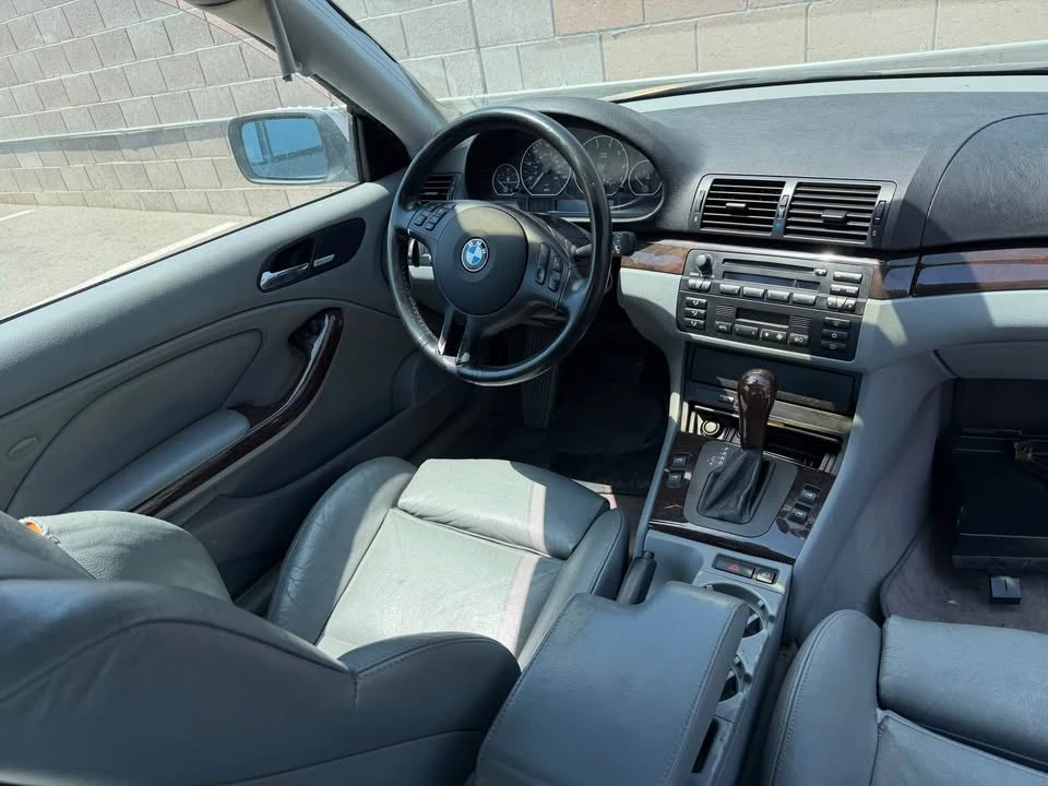 2002 BMW E46 330i & 330Ci - Image 9 of 10