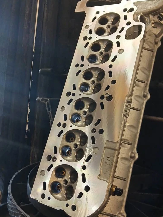 2002 BMW E46 330i & 330Ci - Image 7 of 8