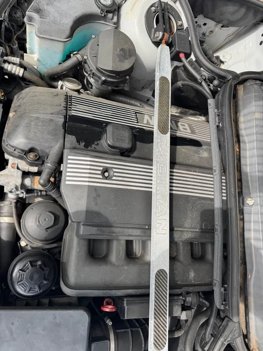 2002 BMW E46 330i & 330Ci - Image 7 of 9