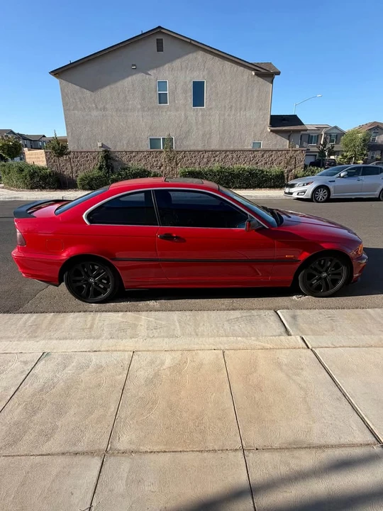2002 BMW E46 330i & 330Ci - Image 4 of 15