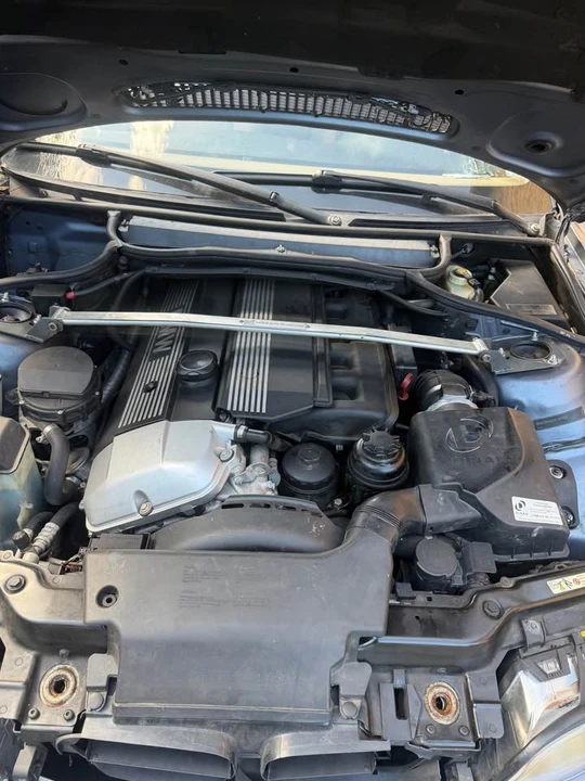 2002 BMW E46 330i & 330Ci - Image 9 of 18