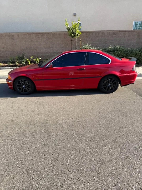 2002 BMW E46 330i & 330Ci - Image 8 of 15