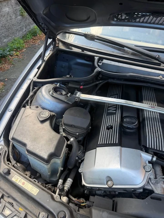 2002 BMW E46 330i & 330Ci - Image 12 of 18