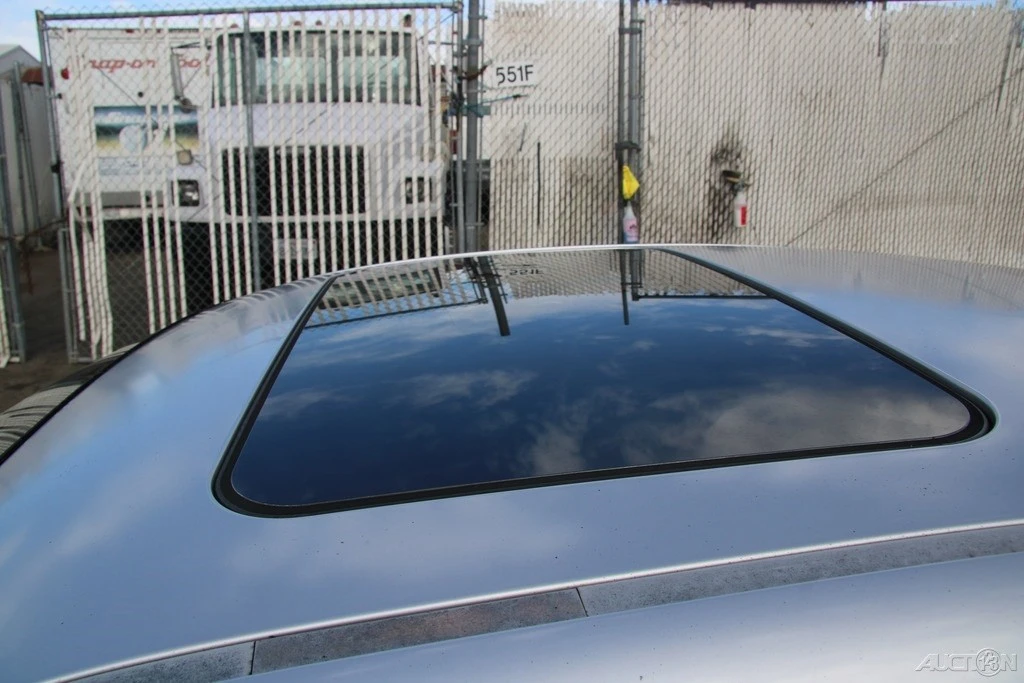 2002 BMW E46 330i & 330Ci - Image 10 of 21