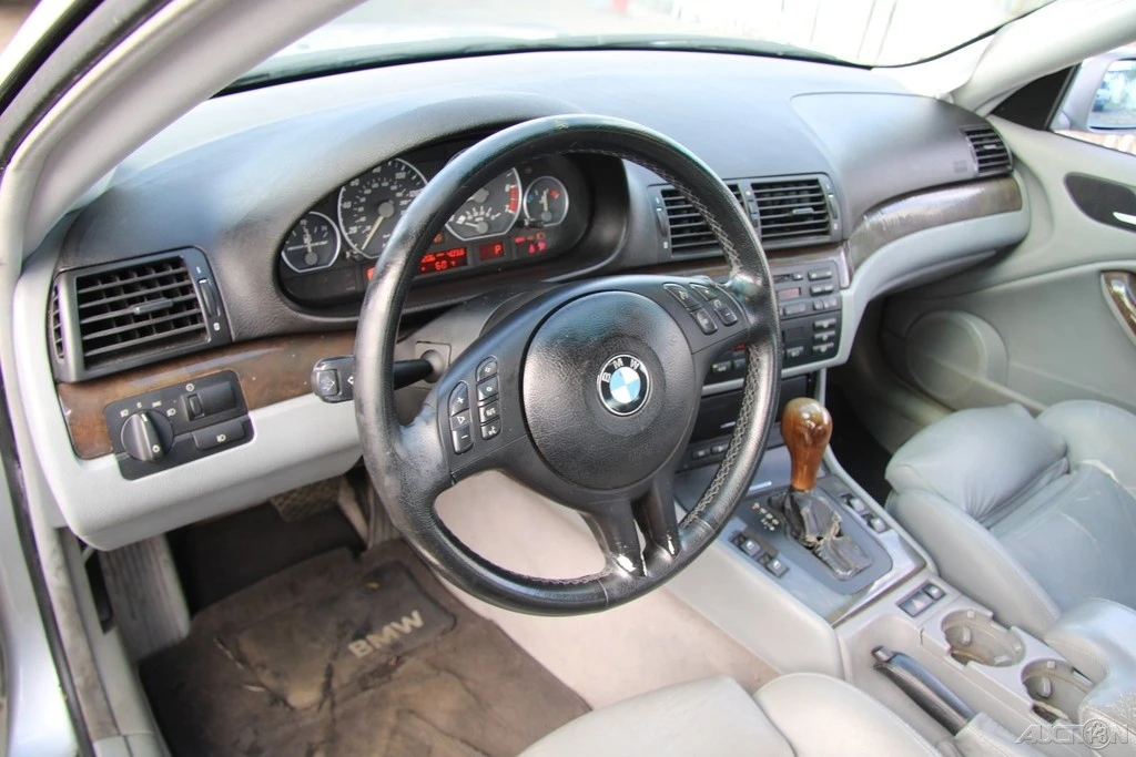 2002 BMW E46 330i & 330Ci - Image 14 of 21
