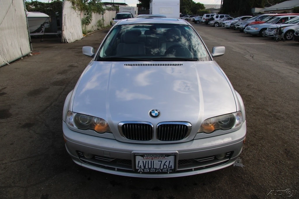 2002 BMW E46 330i & 330Ci - Image 9 of 21