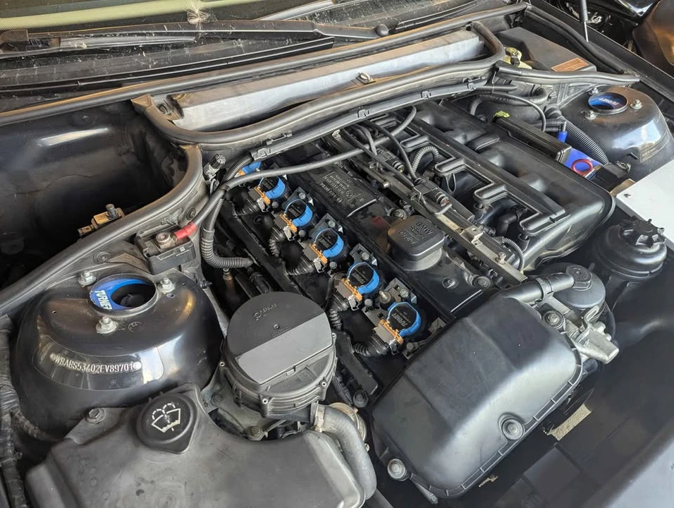 2002 BMW E46 330i & 330Ci - Image 6 of 11