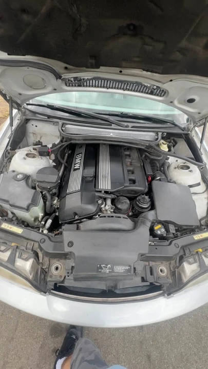 2002 BMW E46 330i & 330Ci - Image 2 of 2