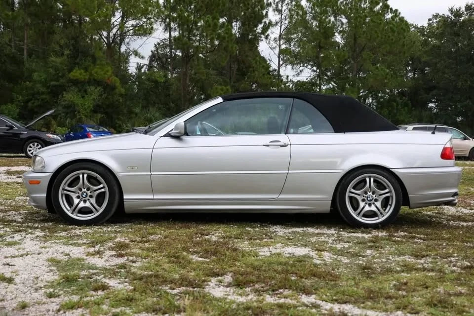 2002 BMW E46 330i & 330Ci - Image 2 of 9