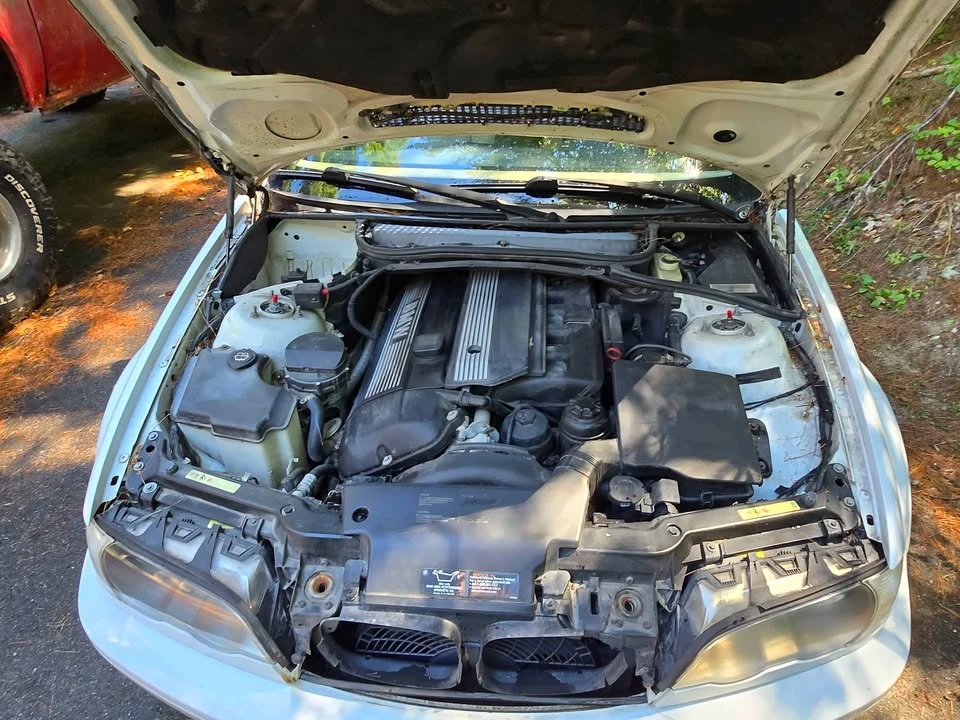 2002 BMW E46 330i & 330Ci - Image 8 of 20
