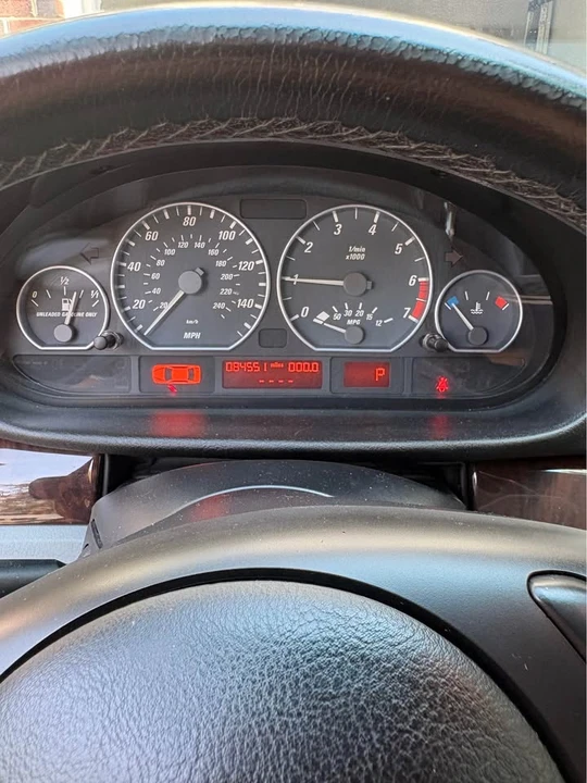 2002 BMW E46 330i & 330Ci - Image 10 of 15
