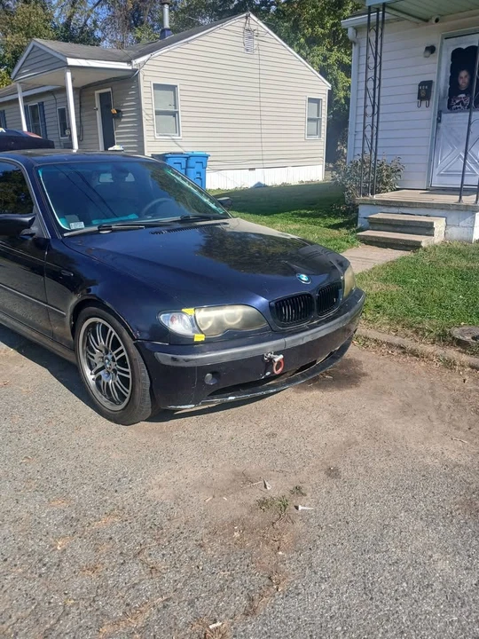 2002 BMW E46 330i & 330Ci - Image 2 of 10