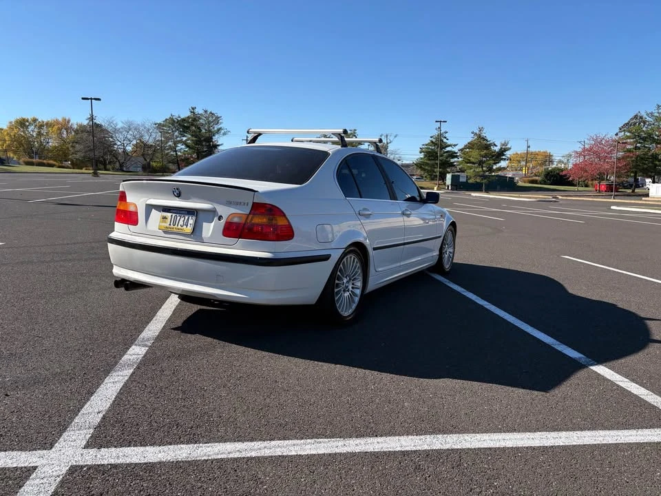2002 BMW E46 330i & 330Ci - Image 7 of 12