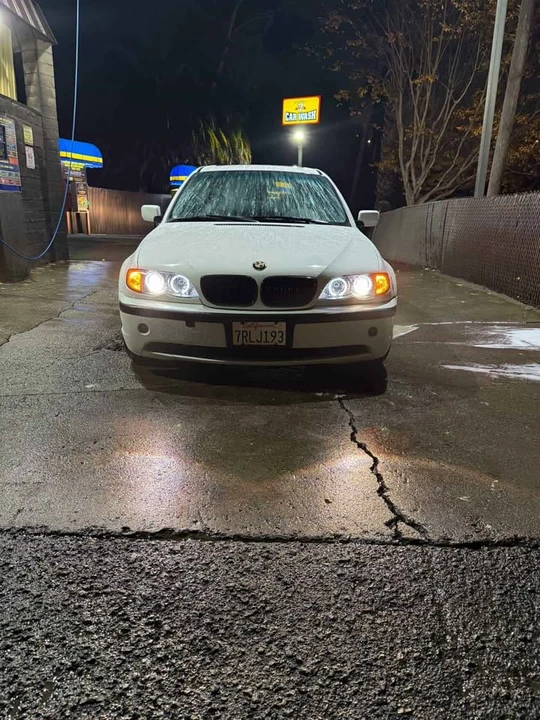 2002 BMW E46 330i & 330Ci - Image 14 of 15
