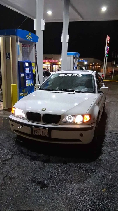 2002 BMW E46 330i & 330Ci - Image 9 of 15