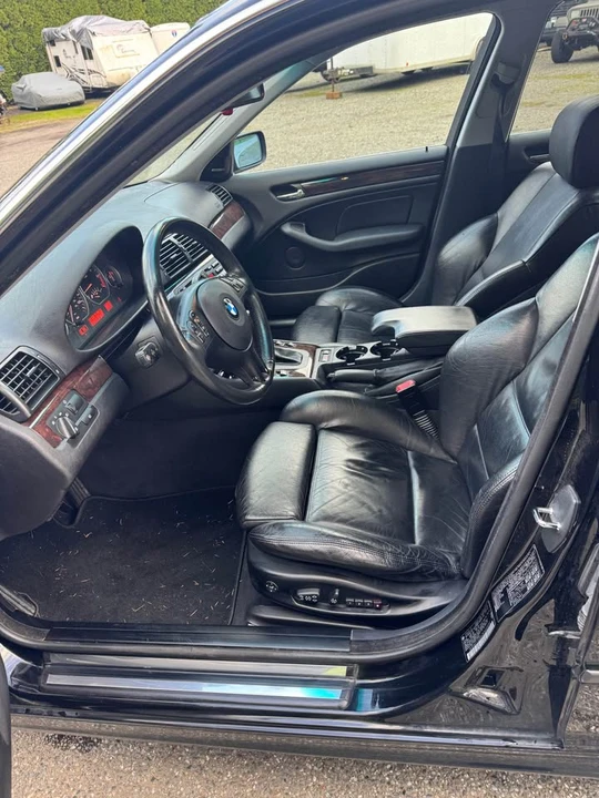 2002 BMW E46 330i & 330Ci - Image 9 of 16