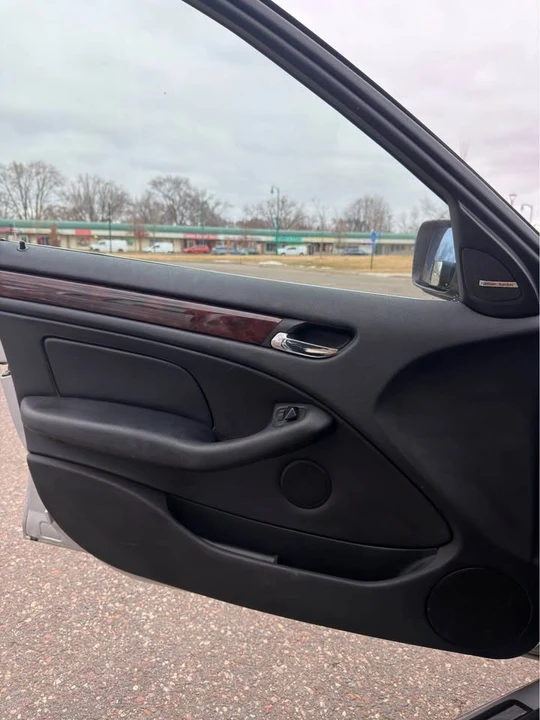 2002 BMW E46 330i & 330Ci - Image 13 of 16