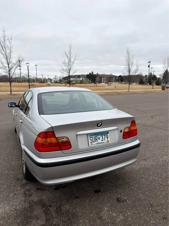 2002 BMW E46 330i & 330Ci - Image 2 of 16