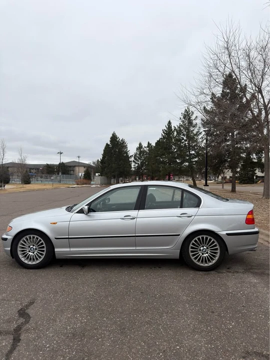 2002 BMW E46 330i & 330Ci - Image 5 of 16
