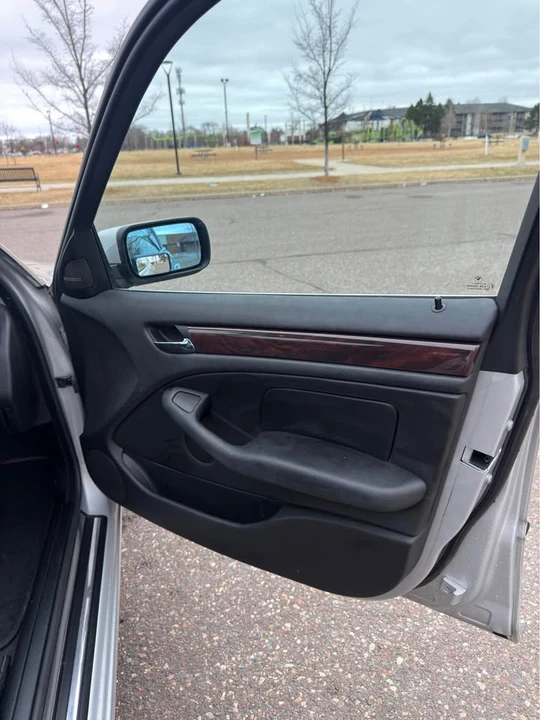 2002 BMW E46 330i & 330Ci - Image 14 of 16