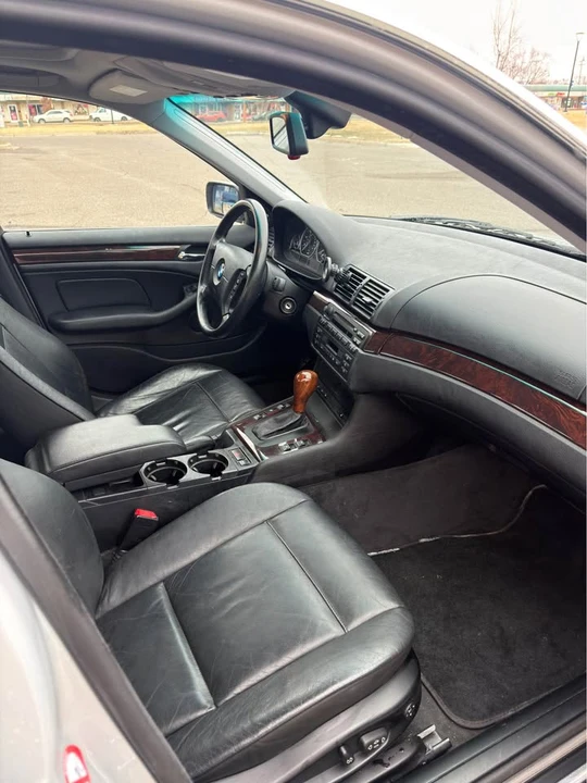 2002 BMW E46 330i & 330Ci - Image 8 of 16