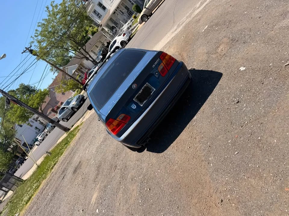 2002 BMW E46 330i & 330Ci - Image 4 of 5