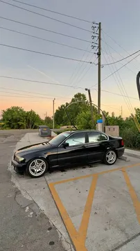 2002 BMW 3 Series 330i Sedan