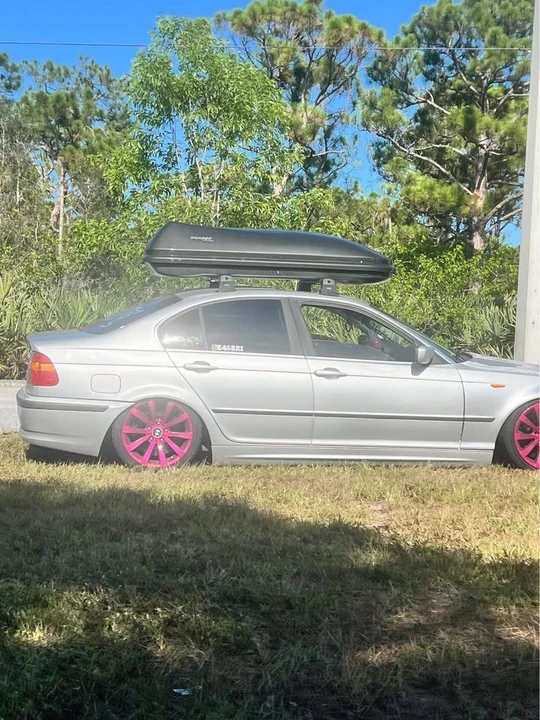 2002 BMW E46 330i & 330Ci - Image 3 of 4