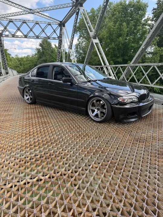 2002 BMW E46 330i & 330Ci - Image 7 of 8