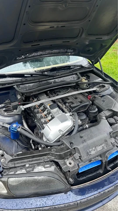 2002 BMW E46 330i & 330Ci - Image 7 of 10